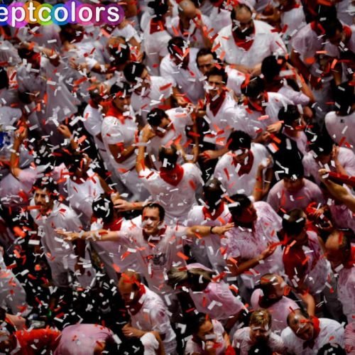 CONFETI-y-SERPENTINAS-CHUPINAZO-SAN-FERMIN-2010.jpg